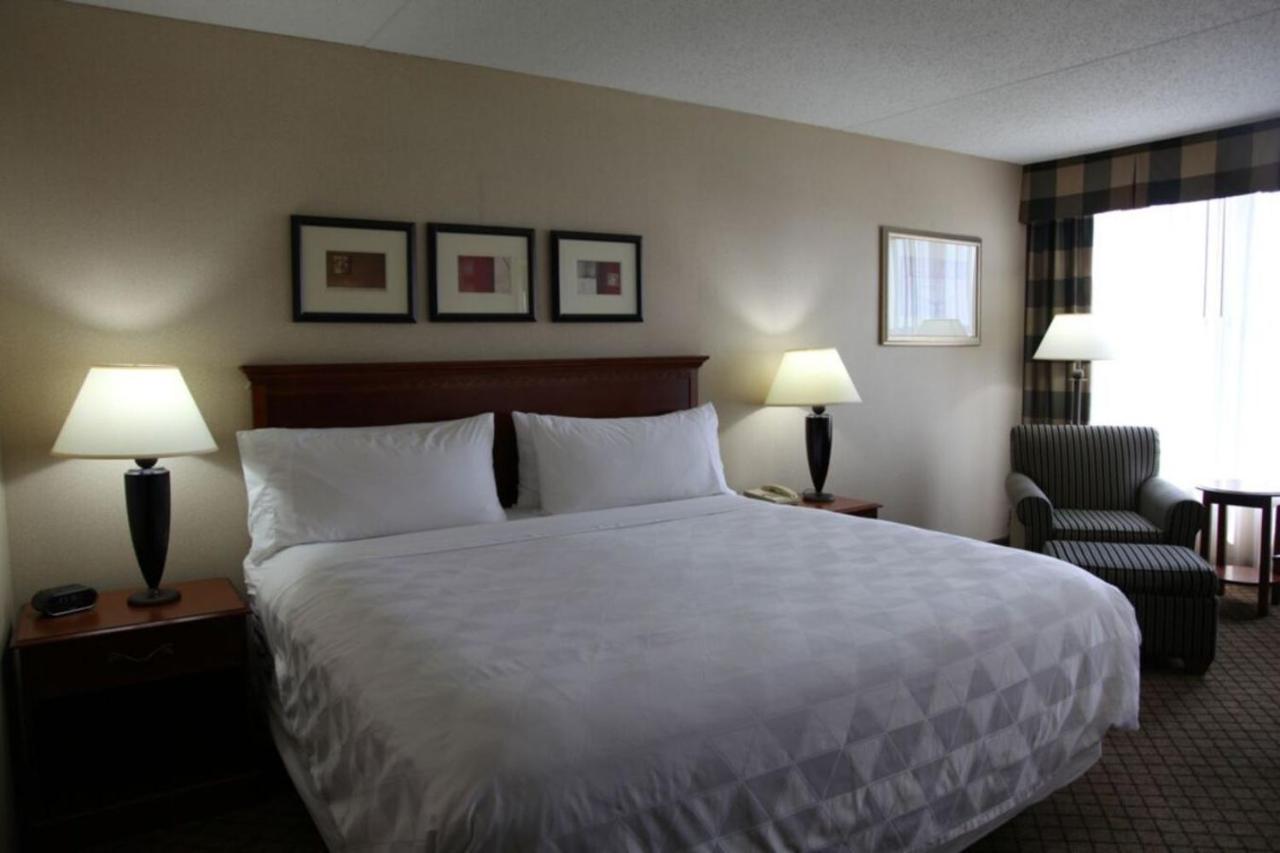 Holiday Inn Dayton/Fairborn I-675 By Ihg Exterior foto