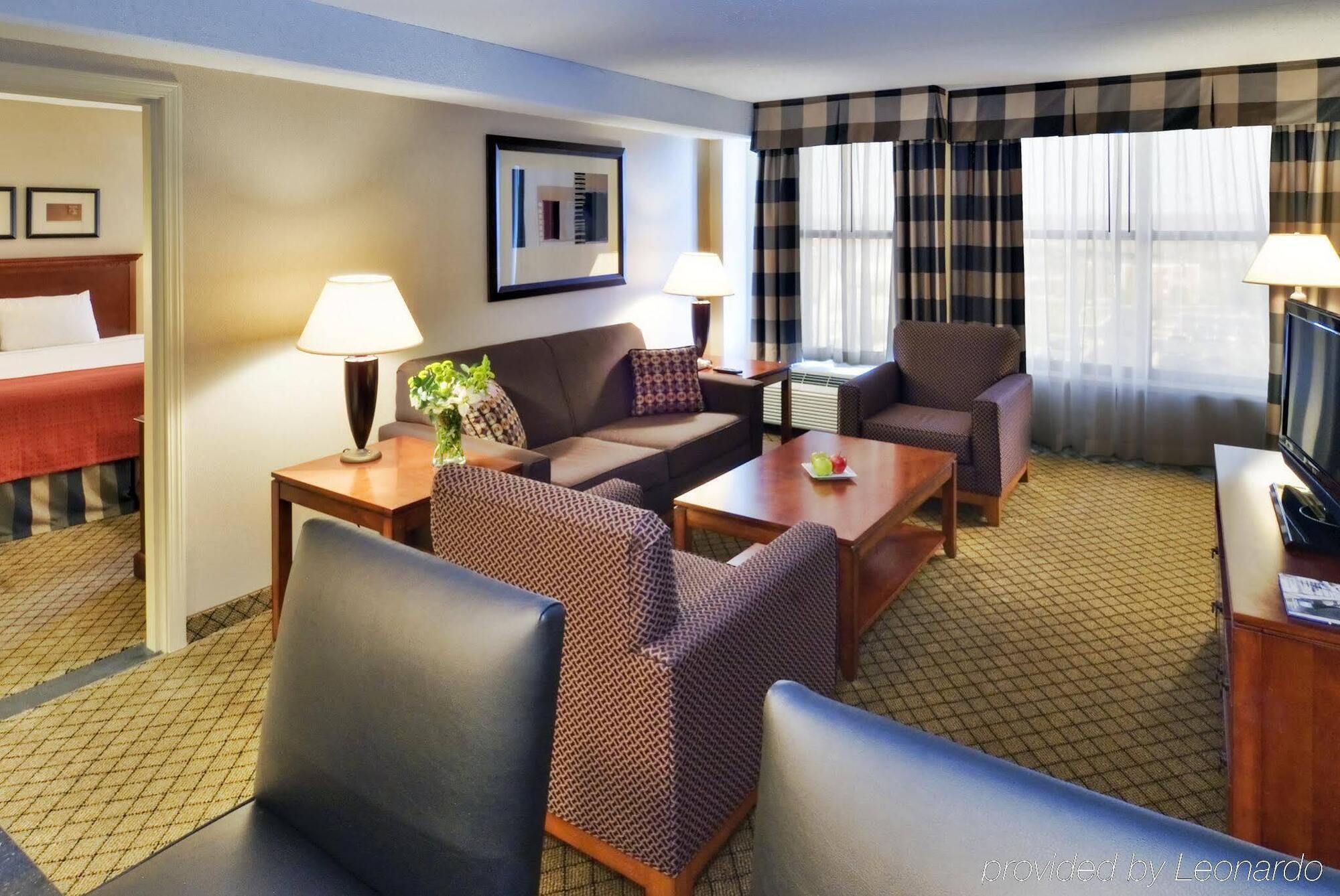 Holiday Inn Dayton/Fairborn I-675 By Ihg Exterior foto